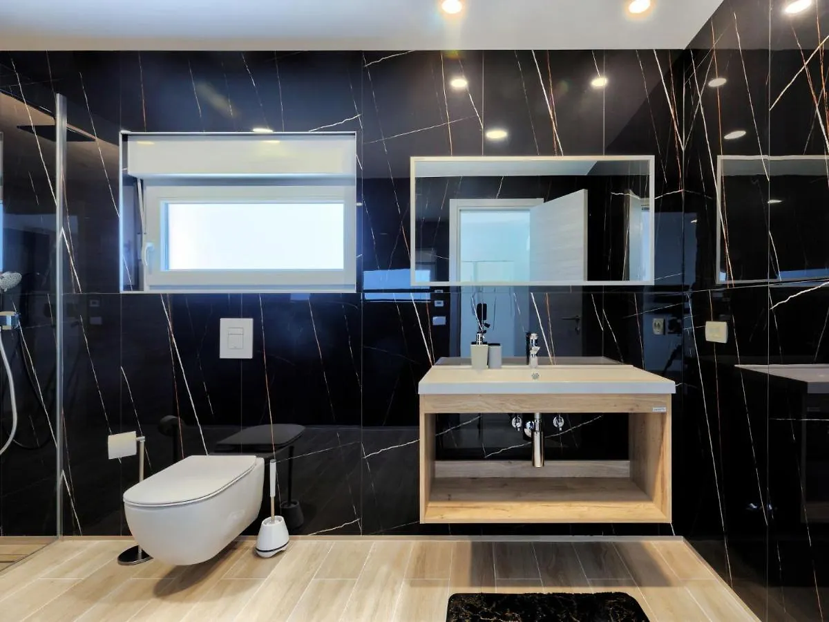 Holiday Home Villa Dora By Interhome Pula