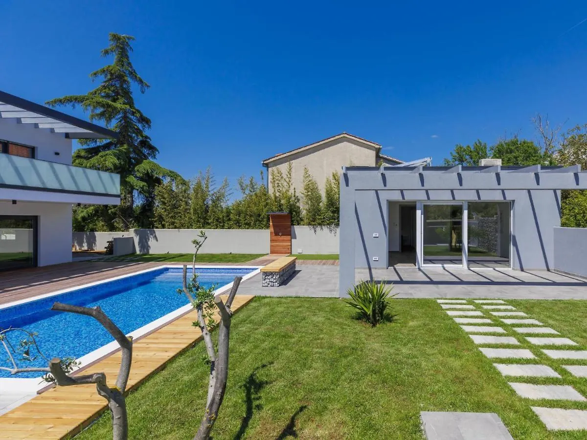 Holiday Home Villa Dora By Interhome Pula
