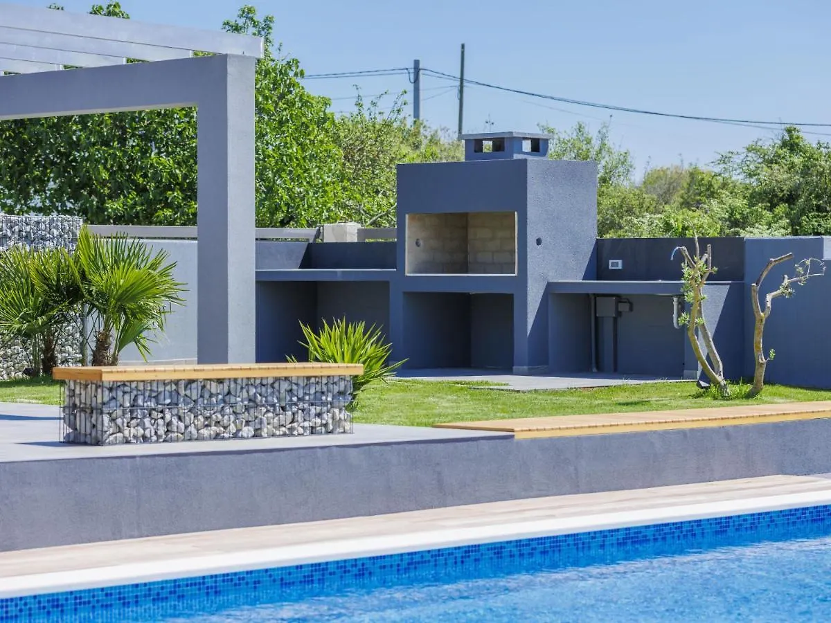 Holiday Home Villa Dora By Interhome Pula 0*,  Croacia